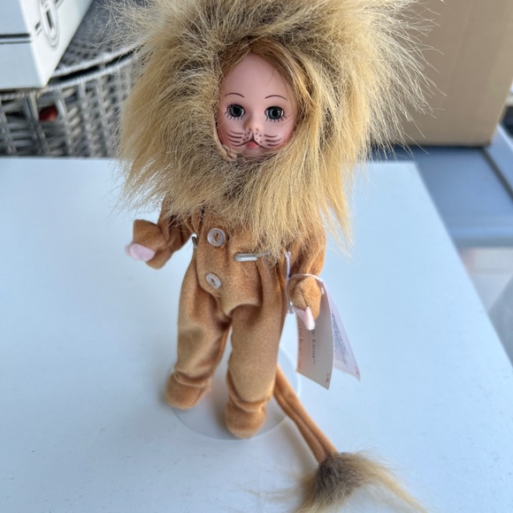 Madame Alexander Other - Vintage Madame Alexander Doll from Wizard of Oz Set- (#13220) Cowardly Lion